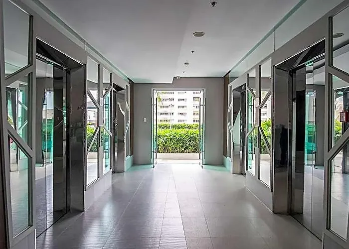 Zen Beacon Makati Hotel 2*